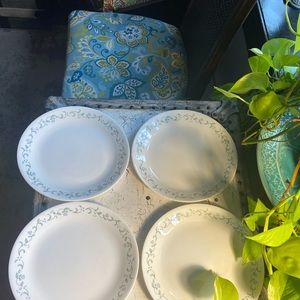 4 Corelle County Cottage 10.25” Dinner Plates